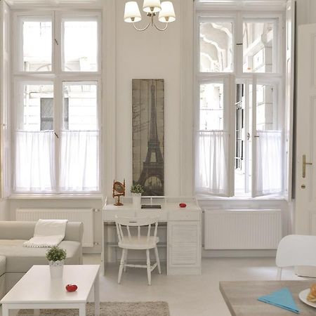 Paris Apartment ブダペスト 部屋 写真